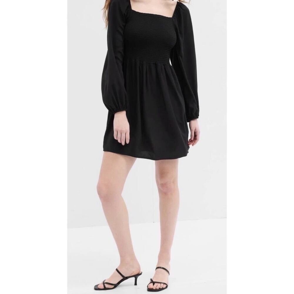 Gap Mini Dress Black Square Neck Medium Long Sleeve Smocked Viscose